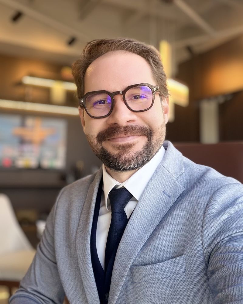 Dr. Victor Diniz